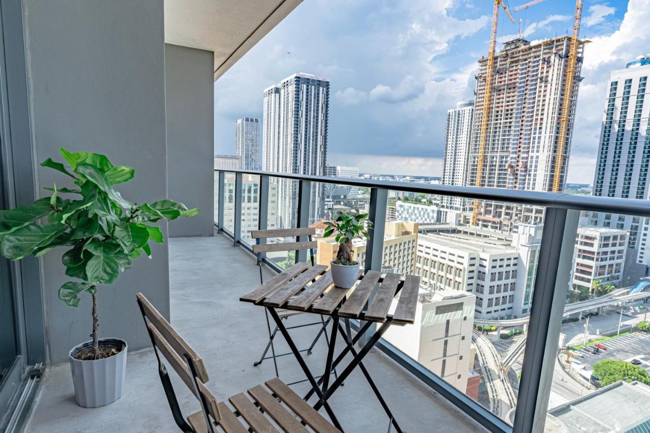 Luxurious 2-Bed Apartment With Breathtaking Bay Views!! Маями Екстериор снимка