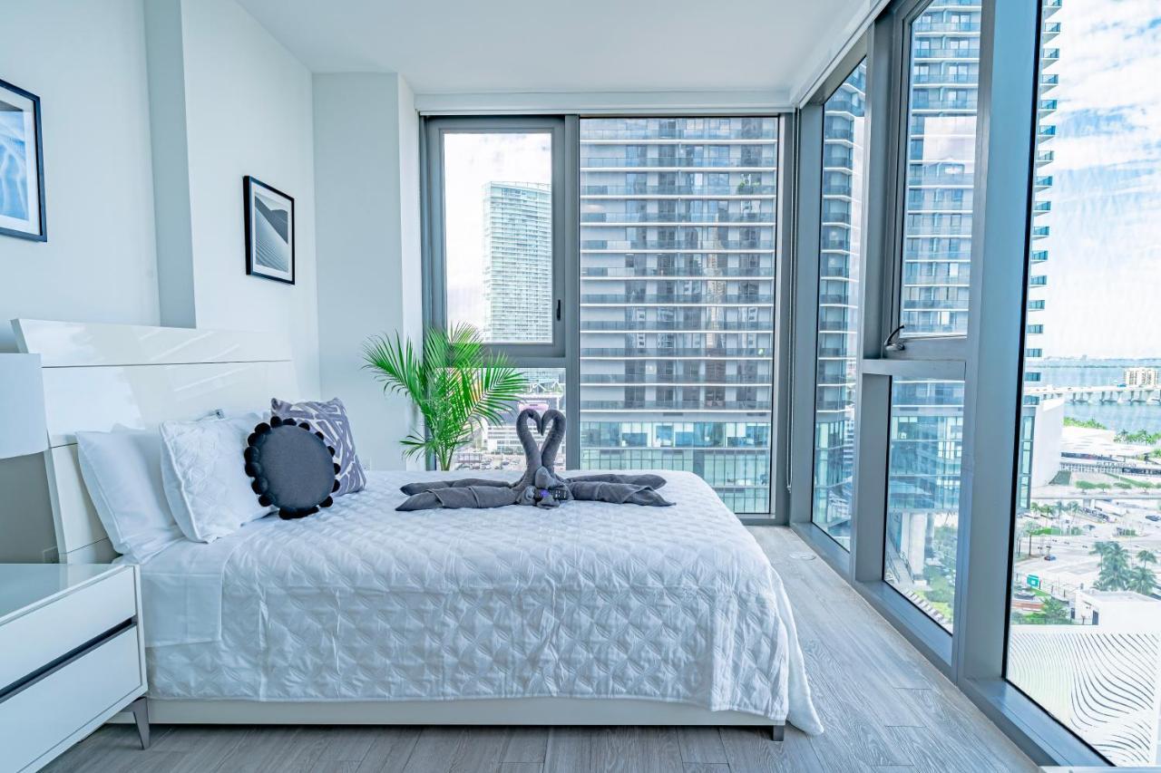 Luxurious 2-Bed Apartment With Breathtaking Bay Views!! Маями Екстериор снимка